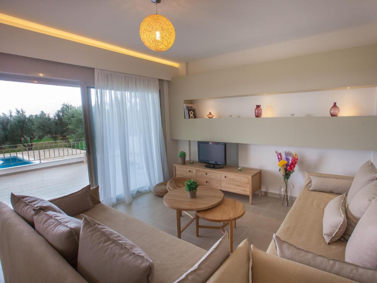 Abelia Luxurious Villas Finikounta Quarto foto