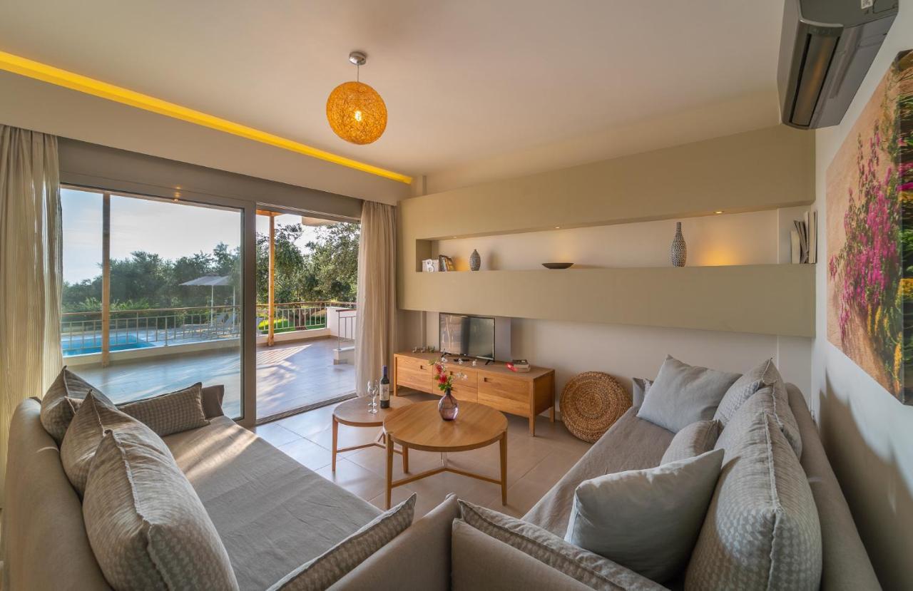 Abelia Luxurious Villas Finikounta Exterior foto